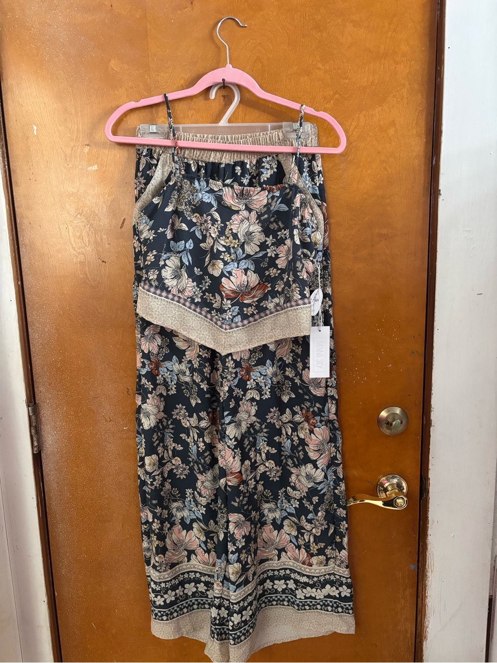 New 2 piece set. Sienna Sky. Med - Picture 2 of 11